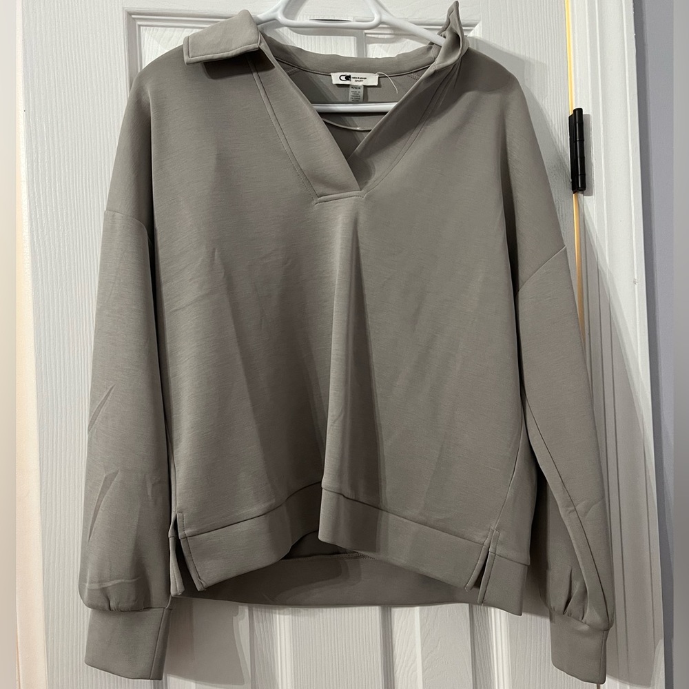 Women's Medium Gray Long Sleeve